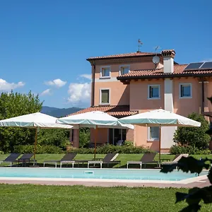 Regina Dei Prati Aparthotel
